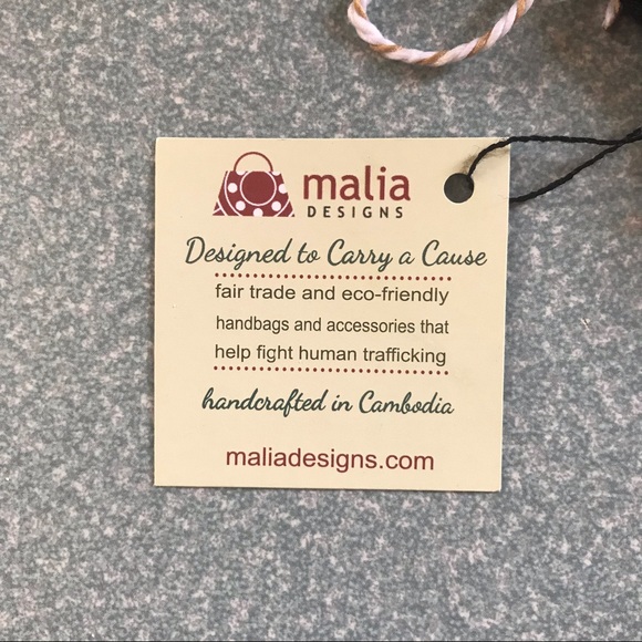 FREE W/ $10 PURCHASE Eco-Friendly Fair Trade Bag - Picture 6 of 7